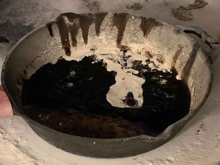 A local youth’s quick thinking put out a fire in her family’s kitchen before it could get out of control