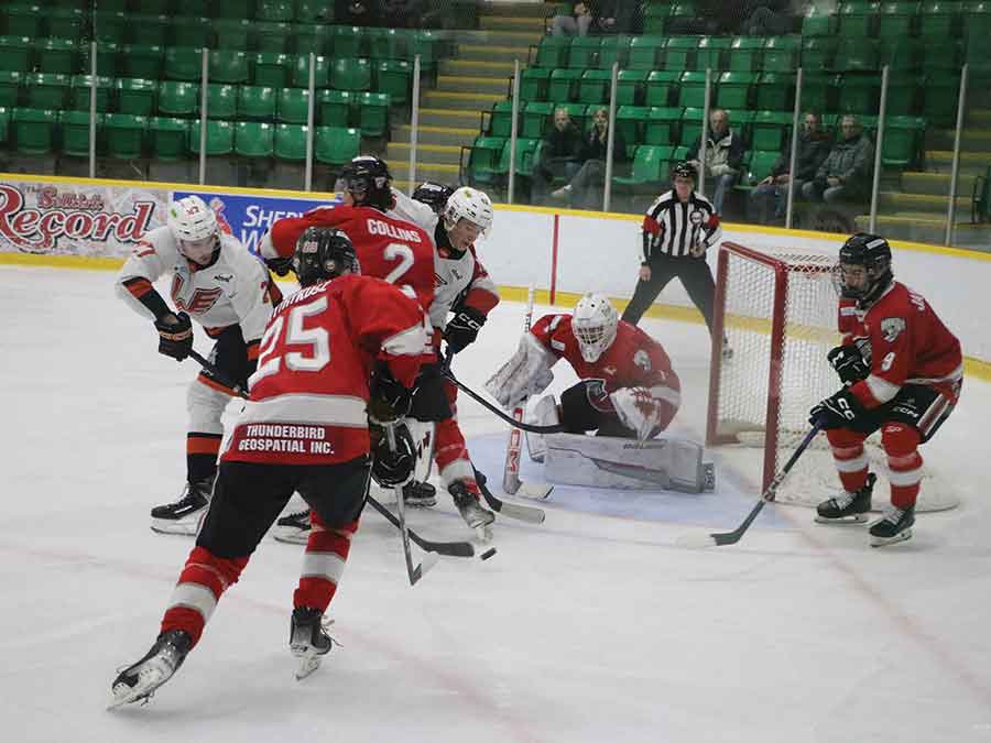 Steelers goaltender Ethan Sawyer made 31 saves in his team’s 3–2 loss to the Winkler Flyers