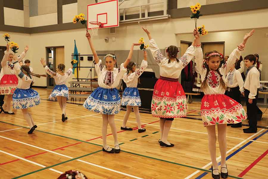 Ukrainian United School students perform