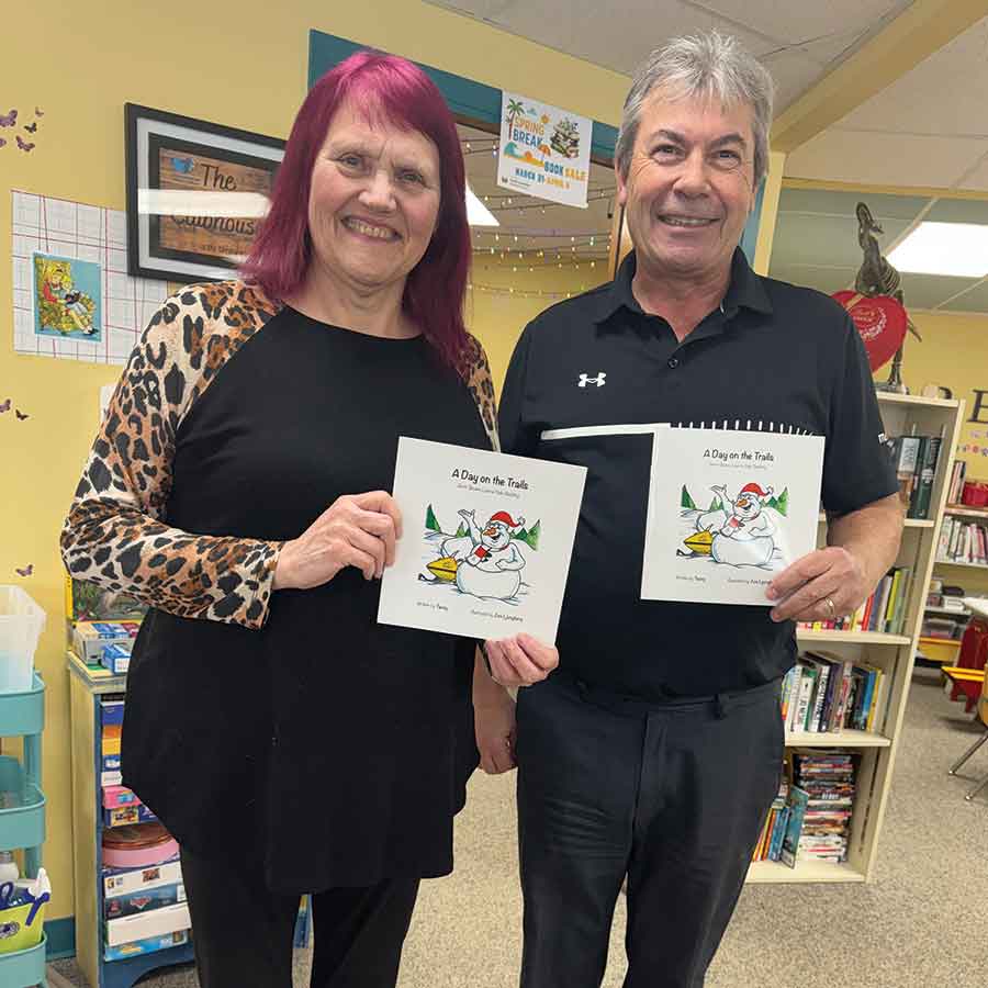 Teulon library clerk June Makowski with Campbell