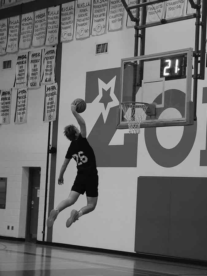 The Winkler Basketball League semi-finals last weekend saw the Wolves and the Fighting Camels come out ahead to advance to the finals. They’ll square off in the Garden Valley Collegiate gymnasium Sunday at 2:45 p.m.