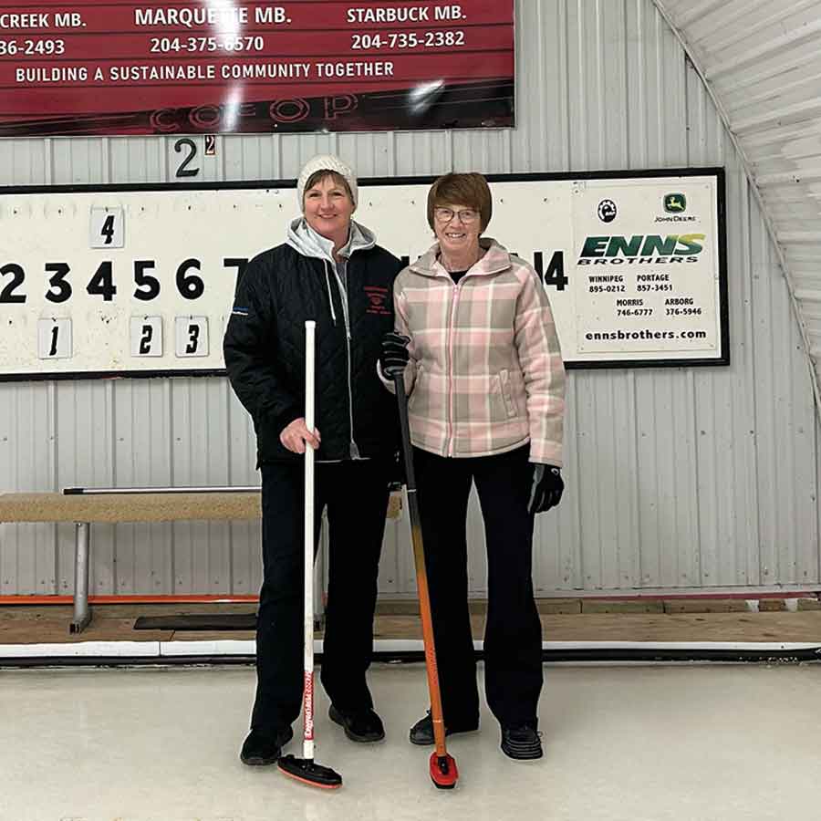 D-side winners Edith MacMillan and Celine Sholdice