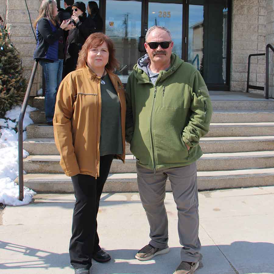 Black Bear Rescue Manitoba owners Judy and Roger Stearns