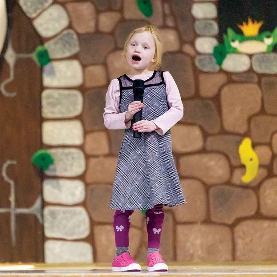 Grade 1 student Jo sings Golden from the K-Pop Demon Hunters movie