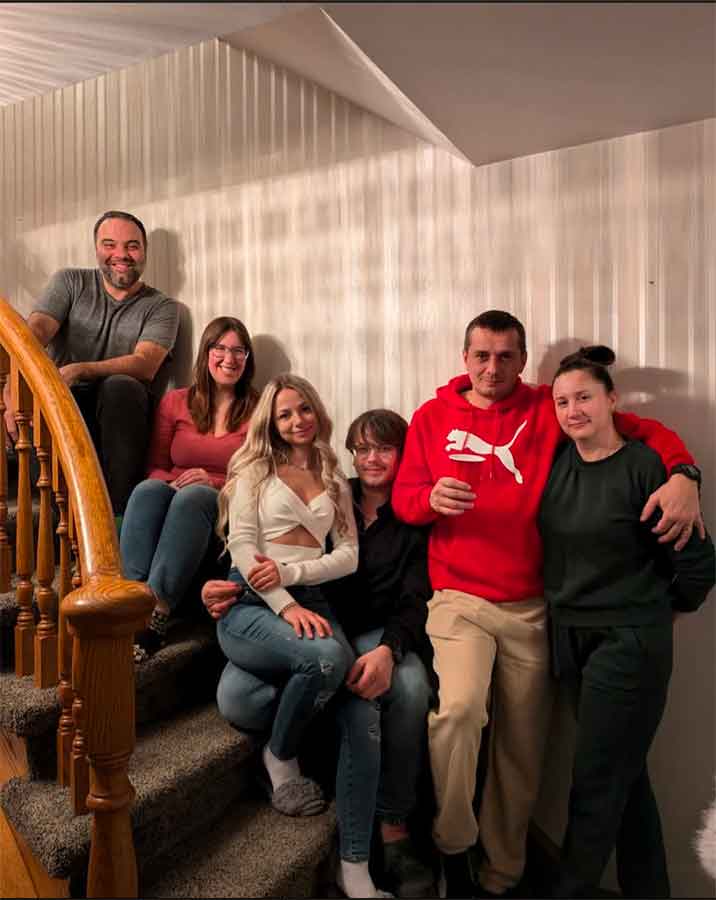 Romanna Klymkiw and her husband Michael, Kristina and Misha Kostiv, and Vova and Yuliia Kostiv. After emigrating from Ukraine to Gimli, Misha and Vova discovered Romanna is their distant cousin