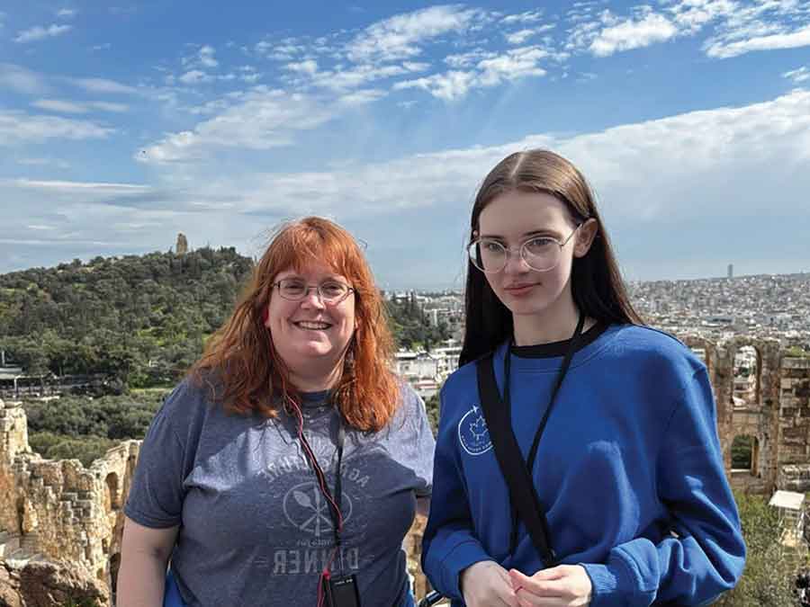 Lisa Pinkerton-Baschuk (left) and her daughter Nora in Italy